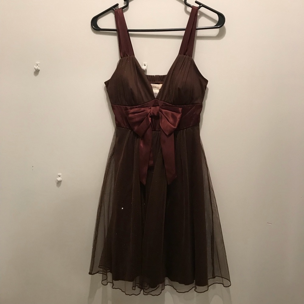 Speechless | Brown/Gold Glitter Formal Dress